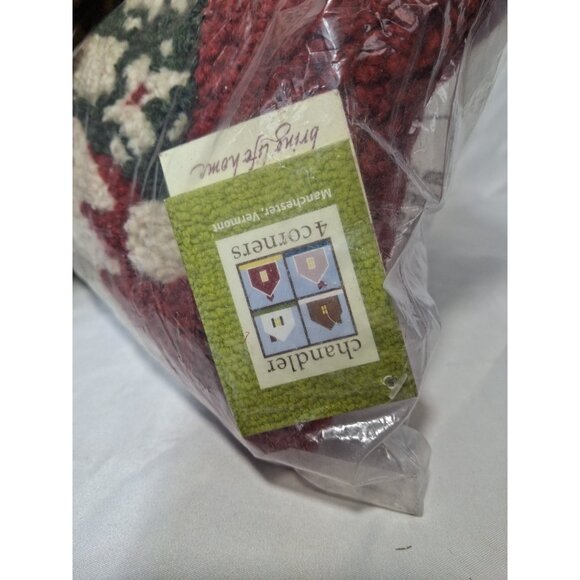 New Chandler 4 Corners Wool Red Santa Christmas Pillow Hooked 8" x 12" - Picture 3 of 5